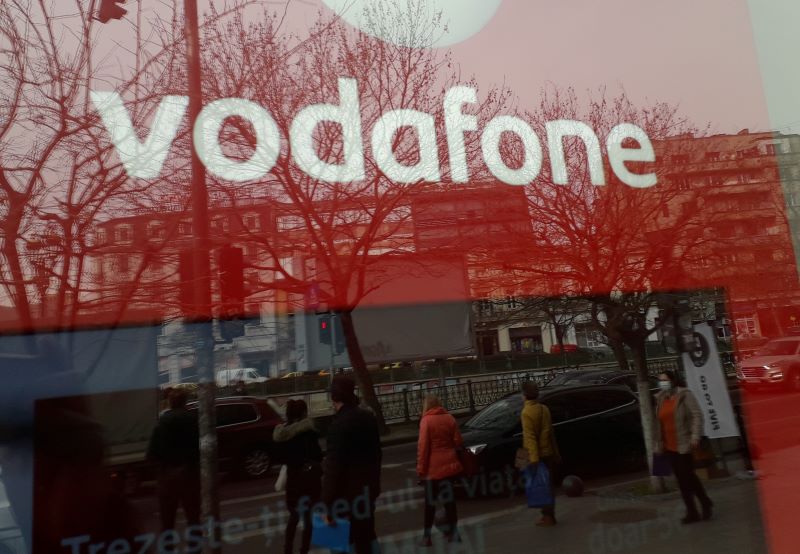 Vodafone mi-a facut un abonament fara sa stiu. Ce pot sa fac?