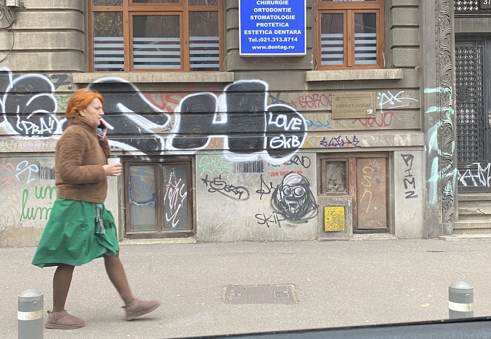 Exista un dincolo in toate