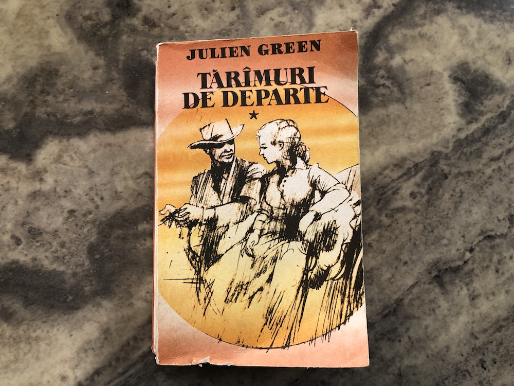 Tocmai gura o atinse cu buzele lui, din&nbsp;greșeală