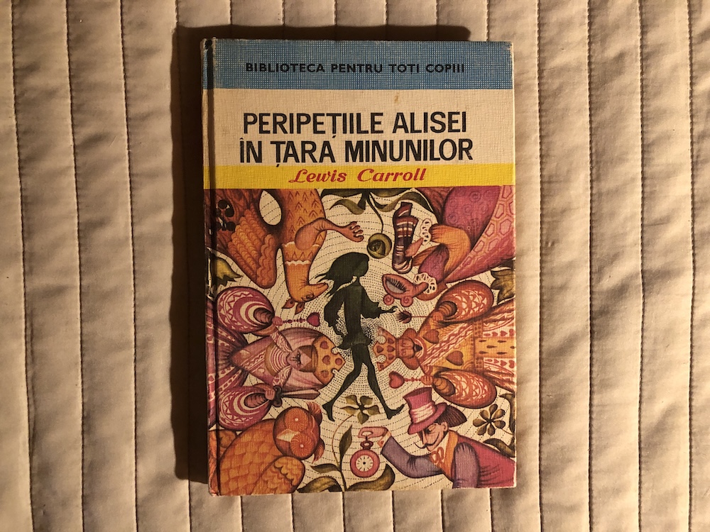 Dacă nu sunt aceeași care eram azi-dimineață, se pune întrebarea: cine sunt atuncea?